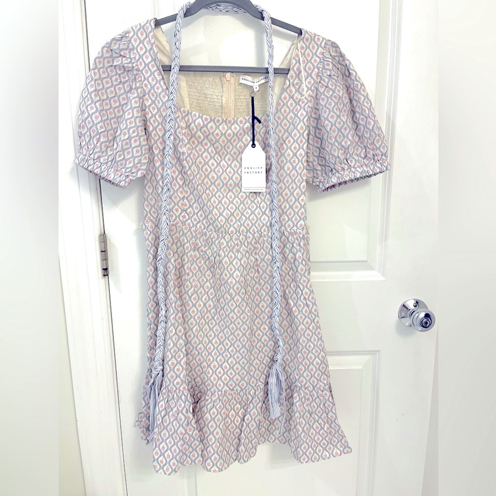 English Factory Dress - Picture 2 of 3
